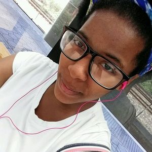 Meet your Posher, Doriana